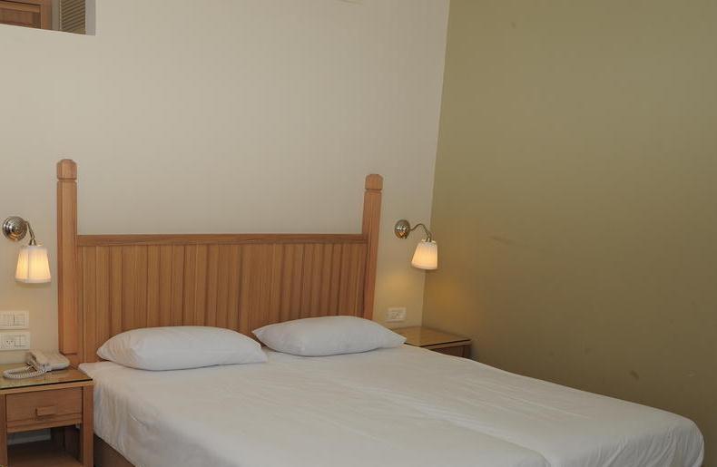 Park Hotel Netánja Szoba fotó